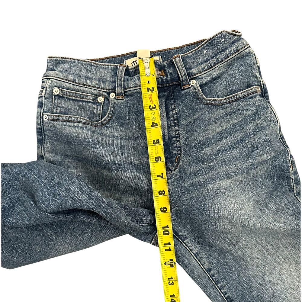 Madewell Petite Flared Wide-Leg Crop Jeans $148
Oneida Wash Super Stretch - Picture 8 of 12